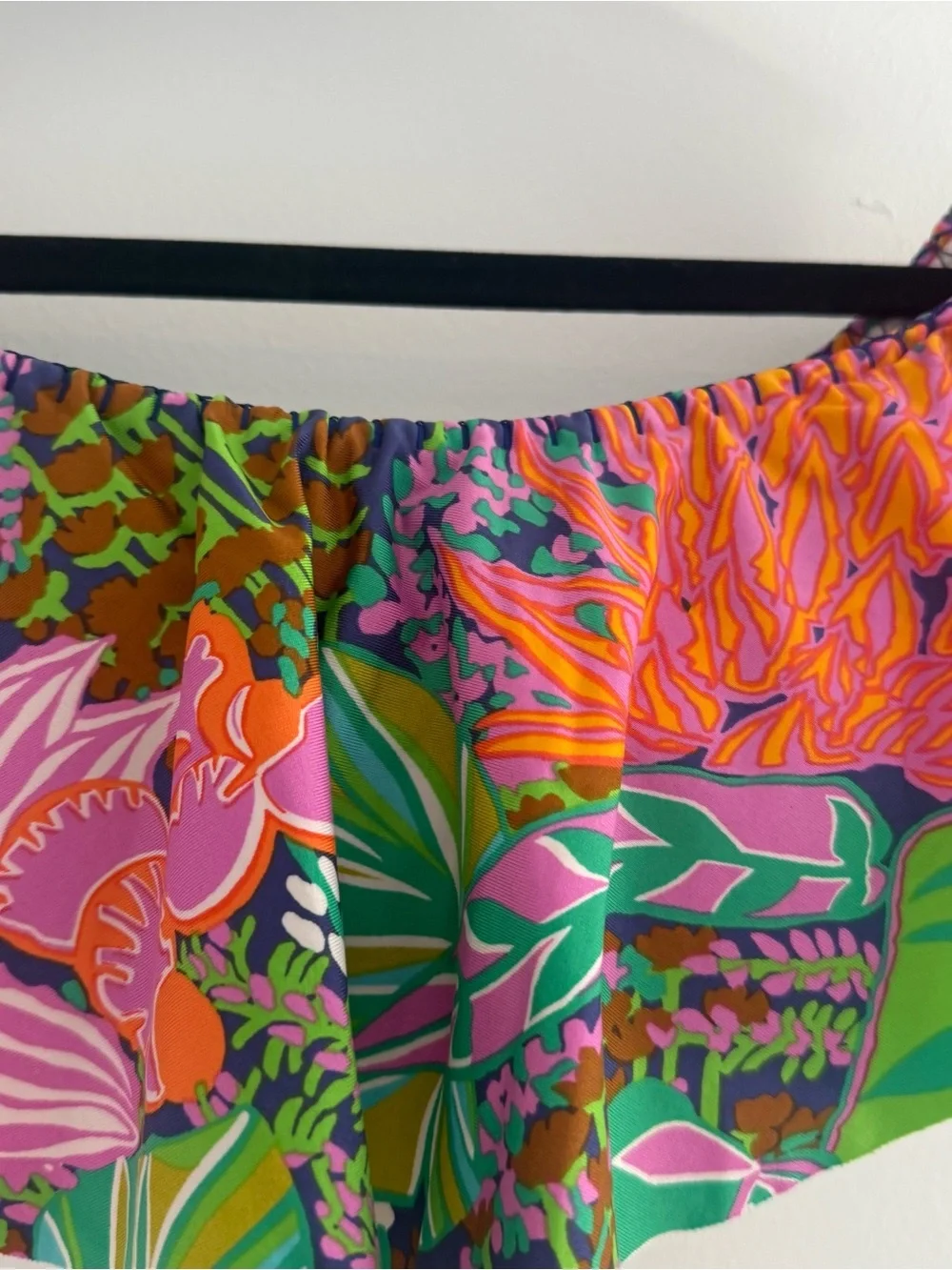 Trina Turk Tropic Escape Off the Shoulder Bikini Top Sz 6 Summer Floral